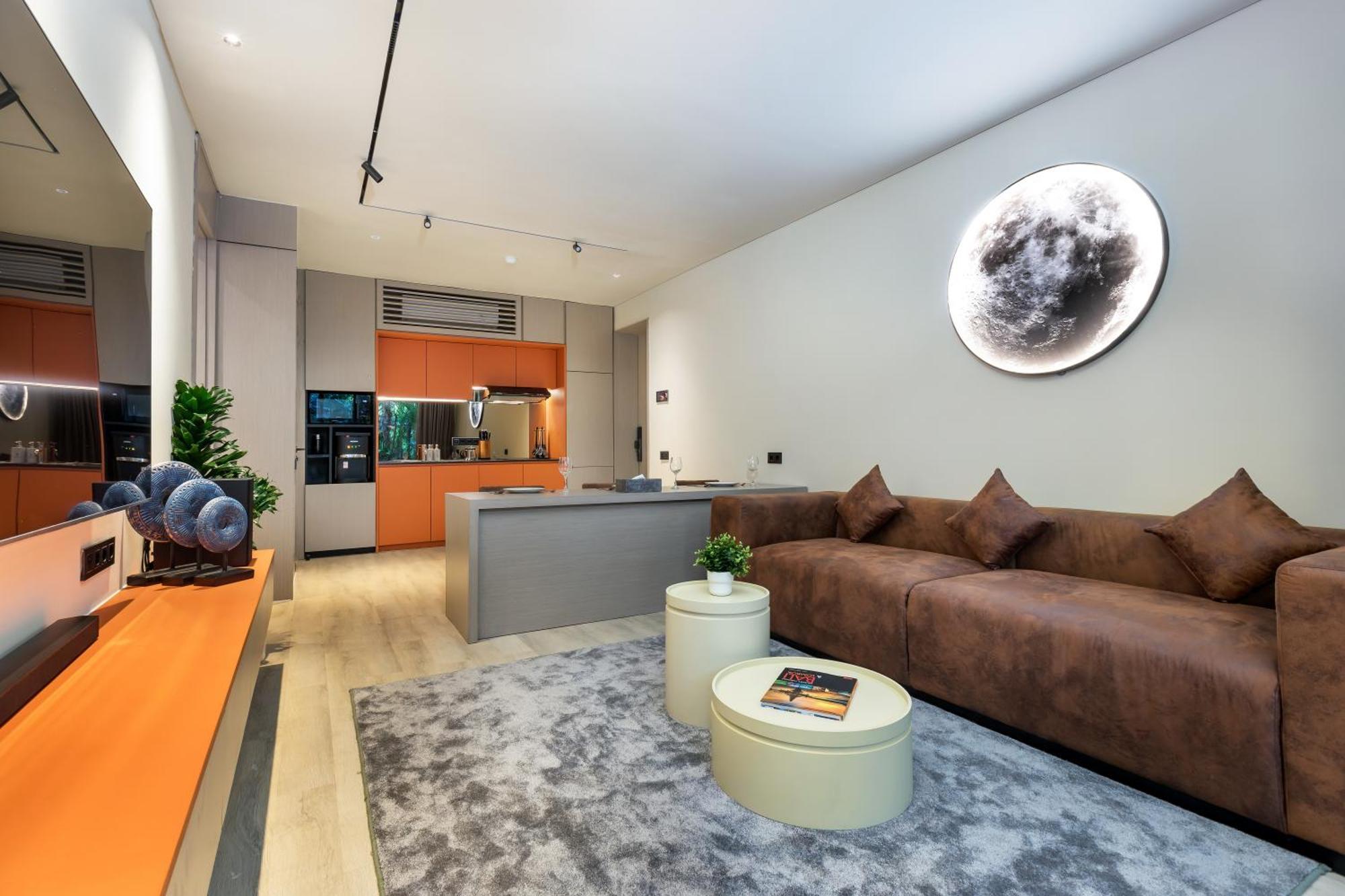 Alex Complex N4 Apartment