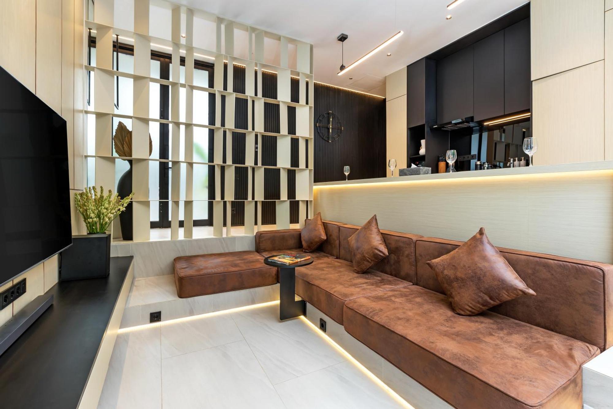 Alex Complex N4 Apartment